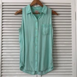Mossimo Supply Co mint green button up tank
